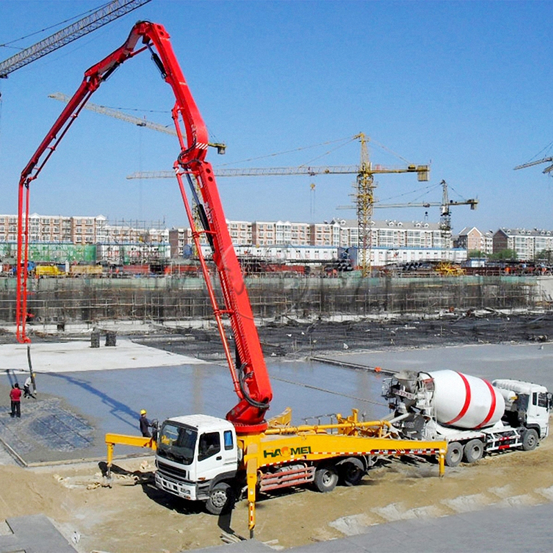 small concrete pump truck