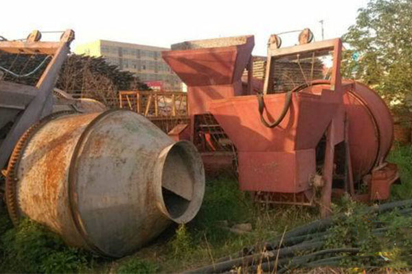 This shows a used concrete mixer for sale