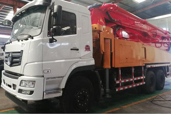 concrete pump truck cost