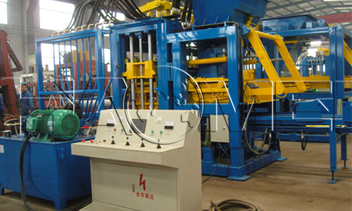 A set of cement brick making machine in Haomei workshop